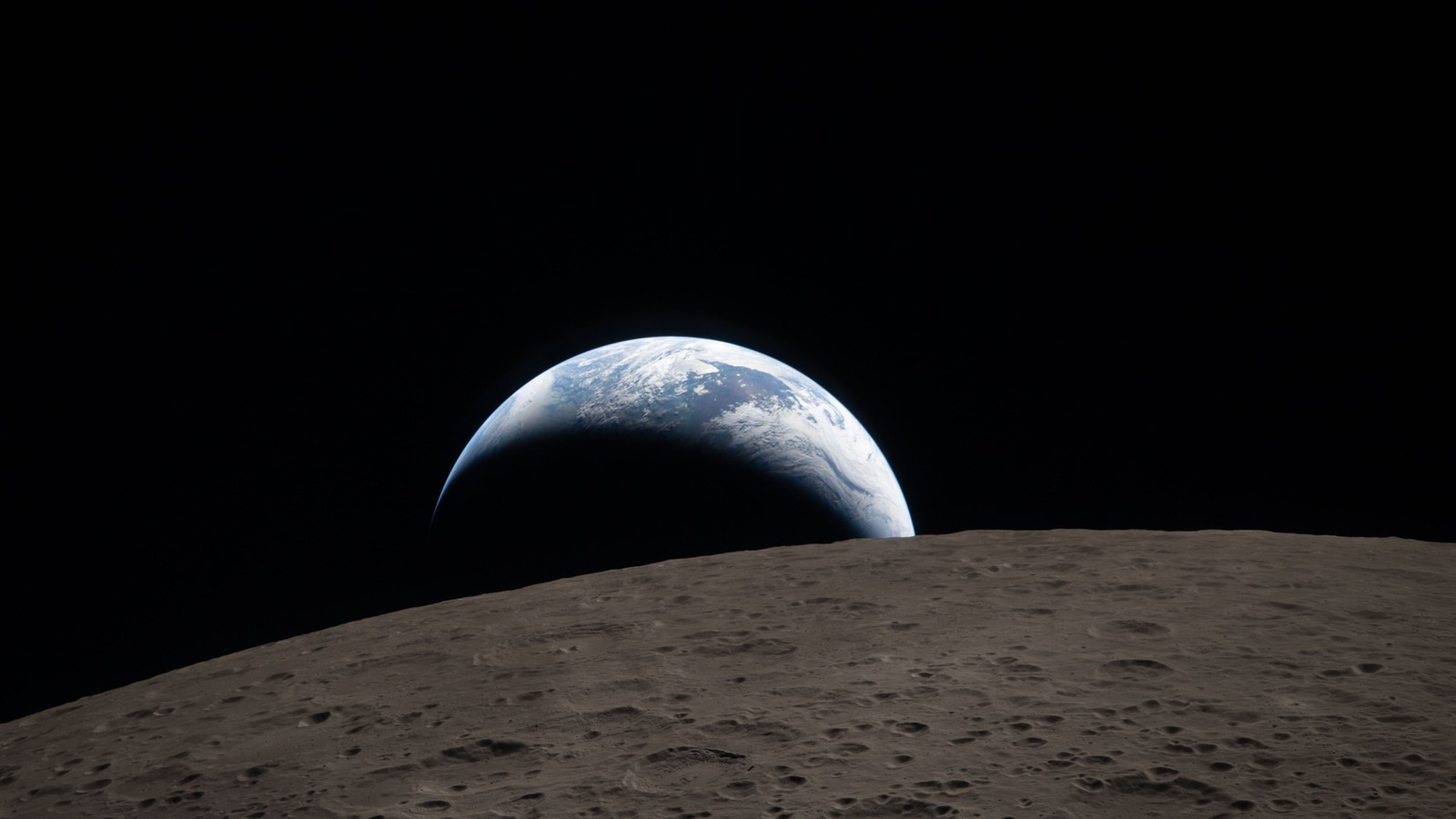 The 10 Most Breathtaking Photos From the Artemis II Lunar Flyby