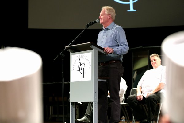 Governor Fife Symington of Arizona, who later admitted witnessing the Phoenix Lights on 13 March 1997