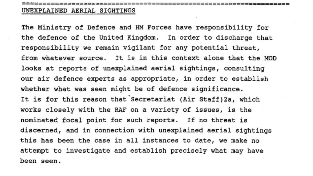A page from MOD file DEFE 24/1958/1 headed Unexplained Aerial Sightings, setting out the department's policy on investigating reports