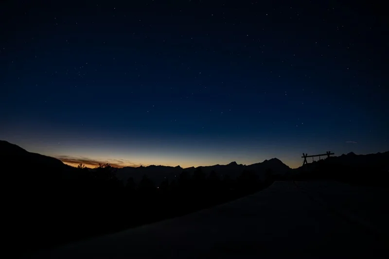 Starry evening sky perfect for planet watching
