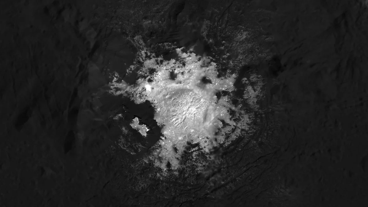 Close-up mosaic of Cerealia Facula, the bright sodium carbonate deposit at the centre of Occator Crater on Ceres, from NASA Dawn images
